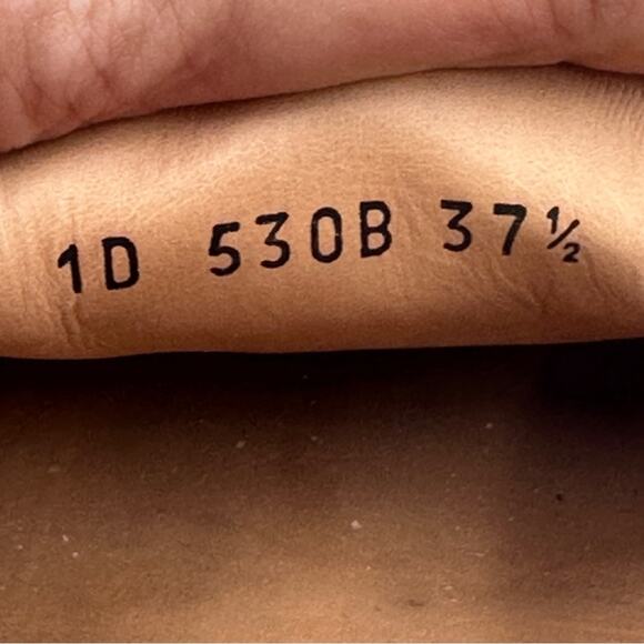 PRADA flats - Fuchsia Hot Pink #barbiecore suede flats - SIZE 37.5 EUC / 7 US - Picture 12 of 14